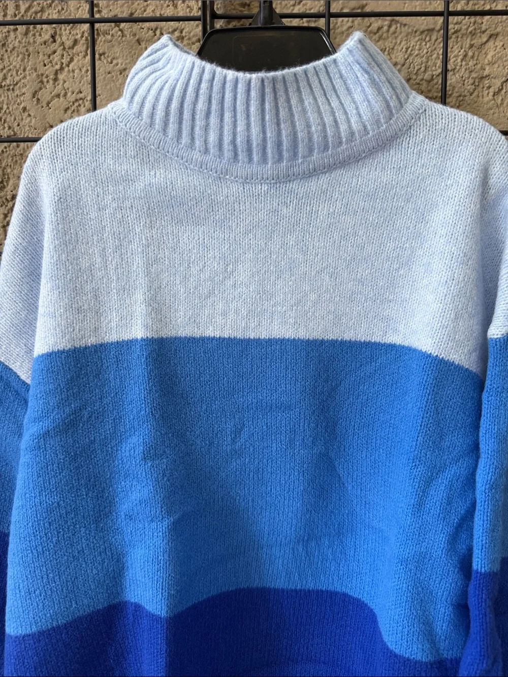 New GAP Blue Tone Colorblock Turtleneck Sweater Cotton Blend